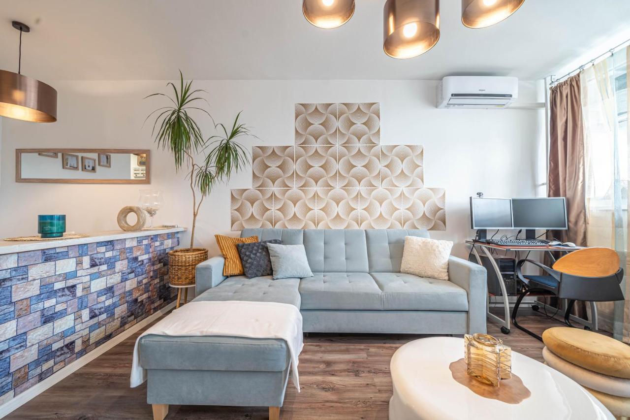 Pastelle Apartment With Own Parking Place Budapesta Exterior foto
